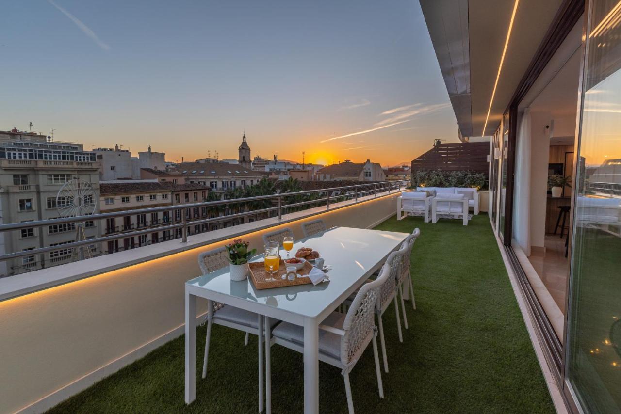 Exclusive Penthouse & Terrace By Ele Apartments Malaga Exterior photo